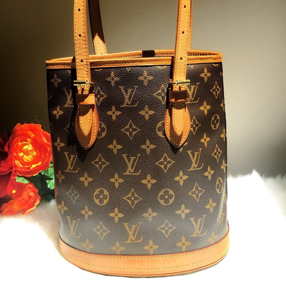 Authentic Louis Vuitton Bucket Bag